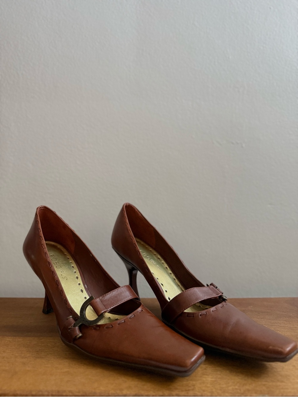 BCBG Classic Brown Leather Mary Jane Heels with Buckle Strap - squared toe